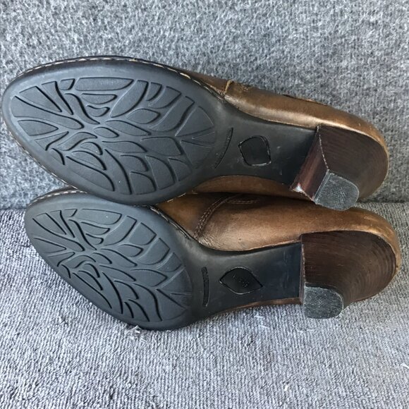 Born Distressed Brown Leather Booties Sz 8 - Picture 14 of 16